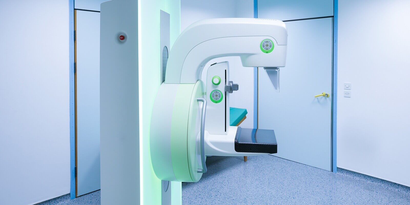 mammography breast screening device